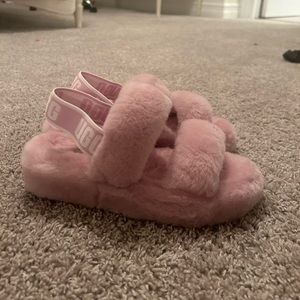 Light Purple fuzzy UGG slippers size 6 worn once